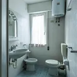 Comfortable In 아파트